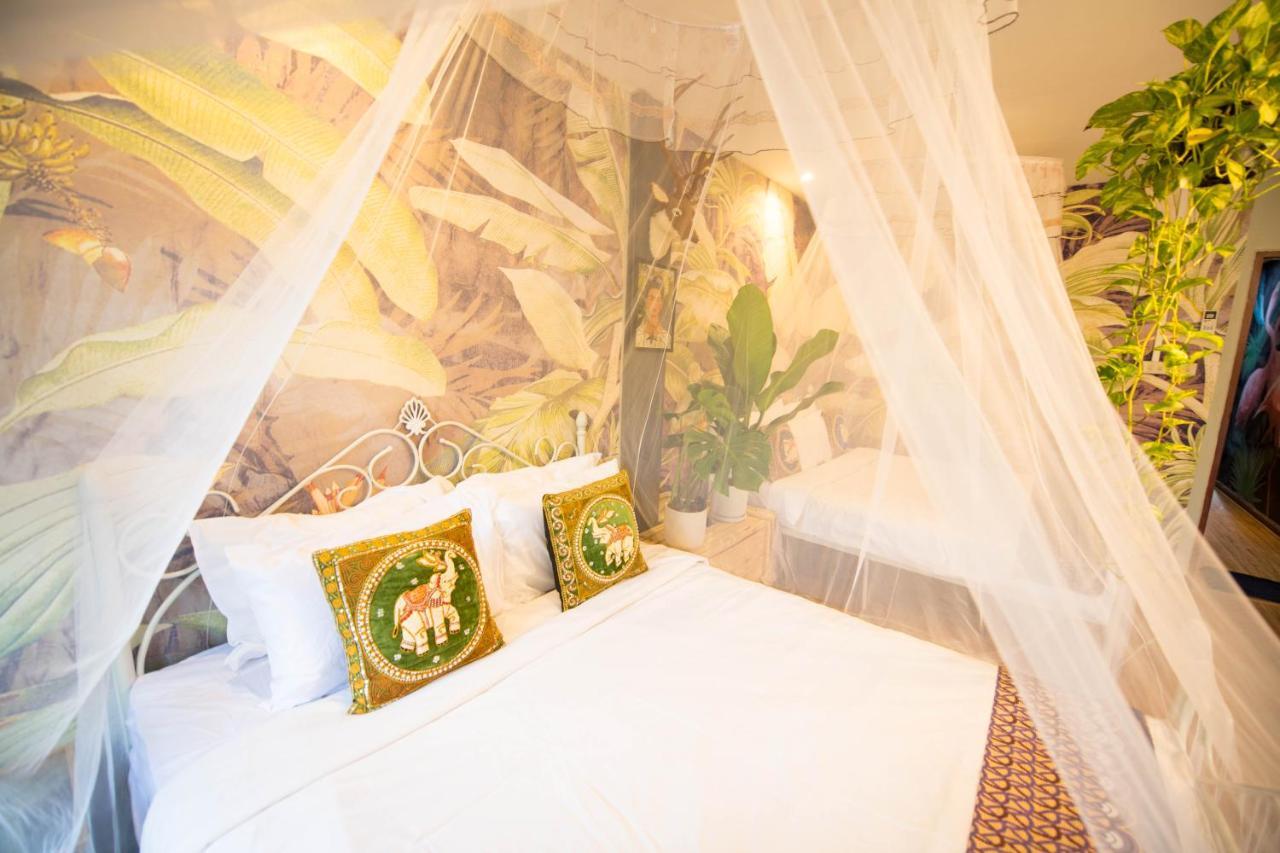 Nego Home Ancient Inn Bangkok Luaran gambar